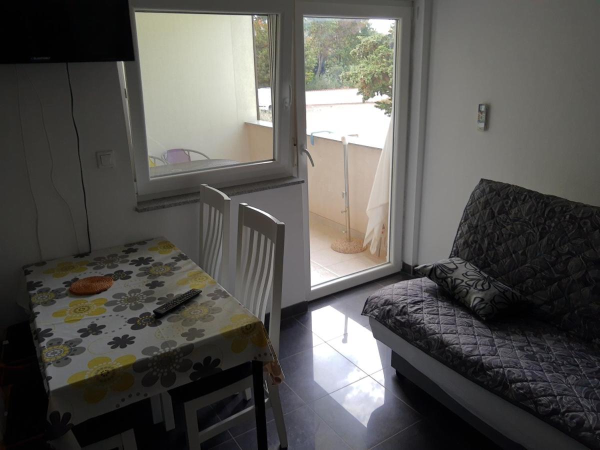 Apartments Ina Medulin Bagian luar foto